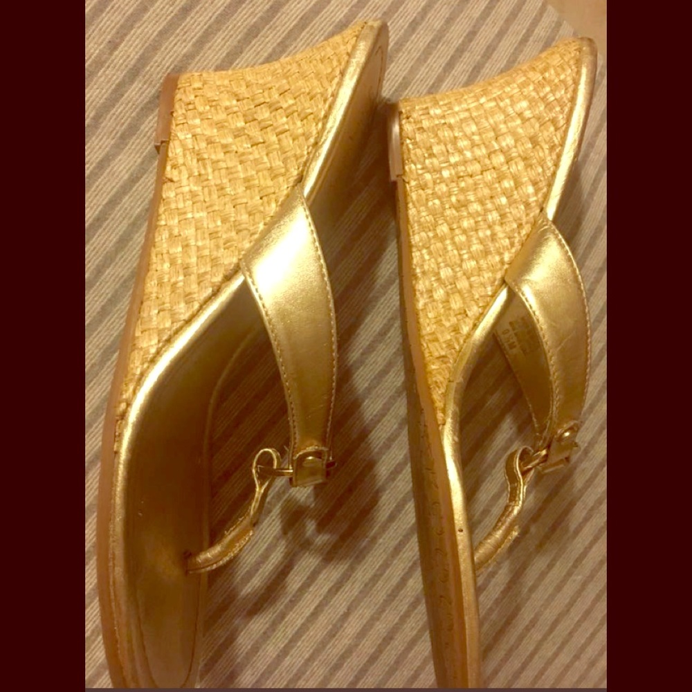 Sandals 👡
